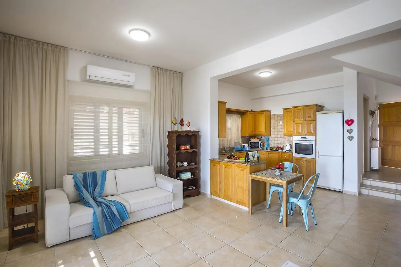 Meneou Beachfront Villa