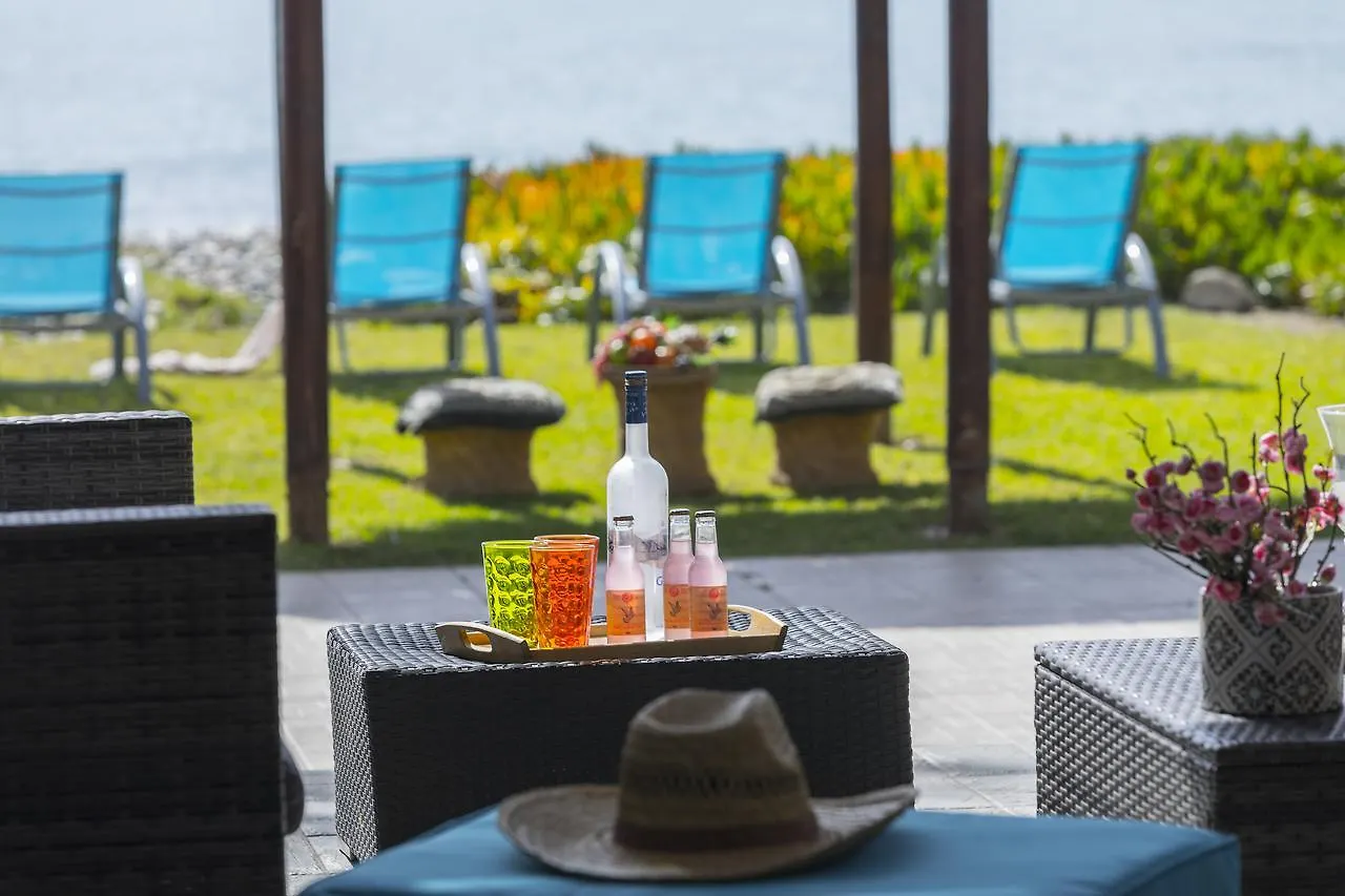 Meneou Beachfront Villa